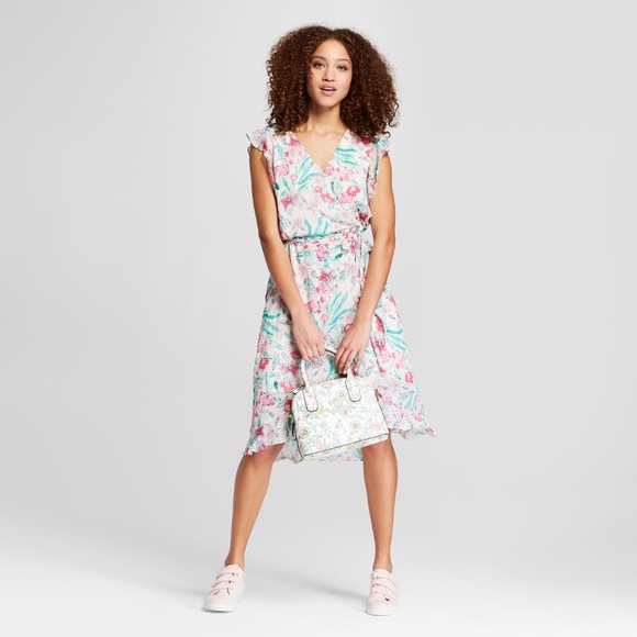 New A.N.D Floral Short Sleeve Ruffle Wrap Dress A3 - Picture 8 of 8